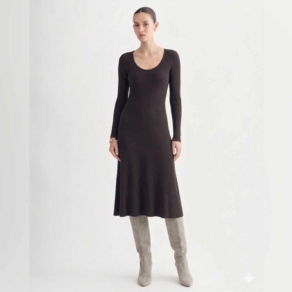 NWOT Everlane Ribbed Scoopneck Midi Dress M